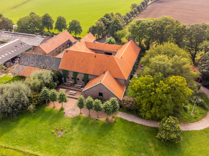 Vakantiewoning in Noorbeek (Limburg) voor 150 personen met 5 slaapkamers.