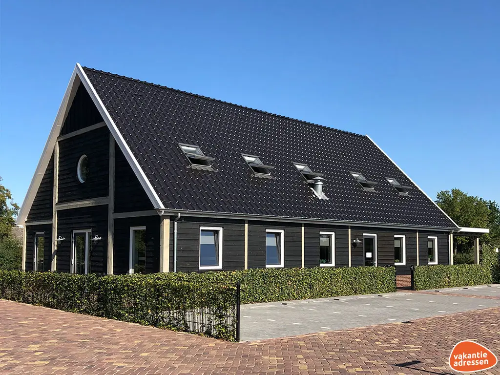 Vakantiewoning in Wekerom (Gelderland) voor 50 personen met 11 slaapkamers.