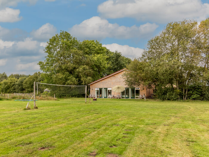 Vakantiewoning in Wittelte (Drenthe) voor 35 personen met 11 slaapkamers.