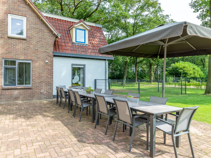Vakantiewoning in Radewijk (Overijssel) voor 16 personen met 6 slaapkamers.