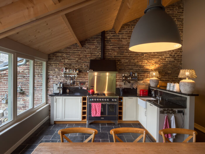 Vakantiewoning in Bemelen (Limburg) voor 16 personen met 5 slaapkamers.