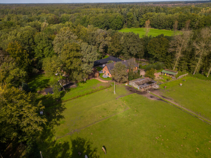 Vakantiewoning in Poppel (Noord-Brabant) voor 10 personen met 5 slaapkamers.