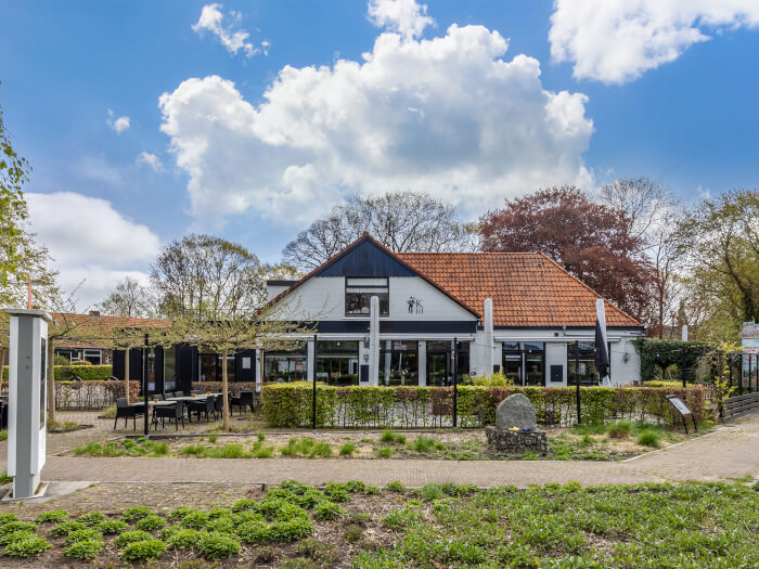 Vakantiewoning in Willemsoord (Overijssel) voor 30 personen met 10 slaapkamers.
