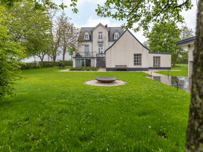 Vakantiewoning in Kranenburg (Gelderland) voor 24 personen met 6 slaapkamers.