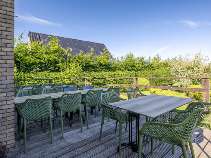 Vakantiewoning in Scherpenzeel (Friesland) voor 20 personen met 10 slaapkamers.