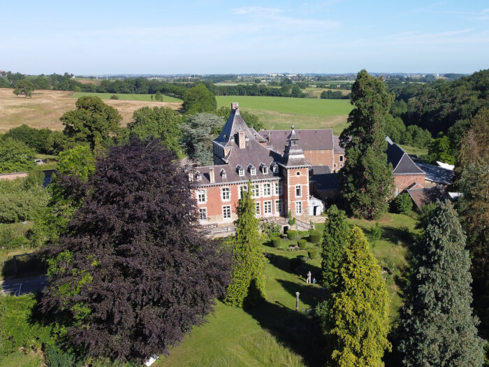 Vakantiewoning in Blegny (Luik) voor 23 personen met 11 slaapkamers.