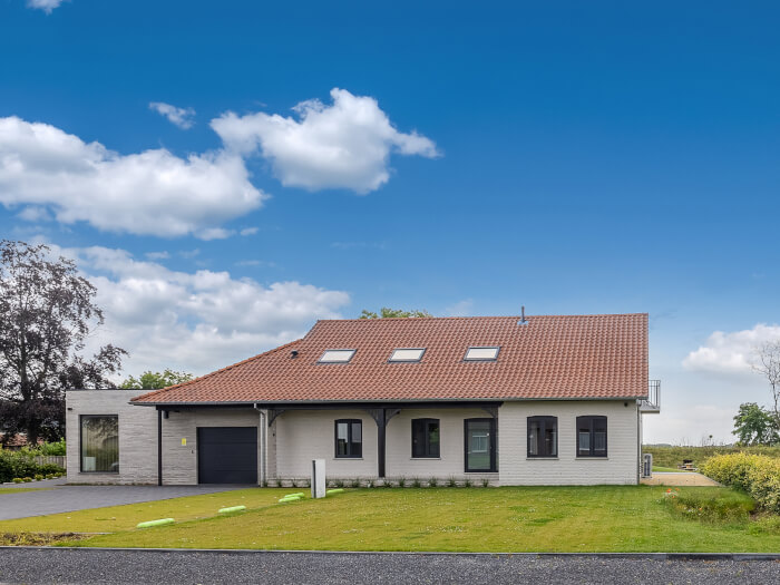 Vakantiewoning in Dilsen Stokkem (De Kempen) voor 18 personen met 8 slaapkamers.