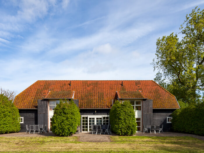 Vakantiewoning in Groede (Zeeland) voor 24 personen met 12 slaapkamers.