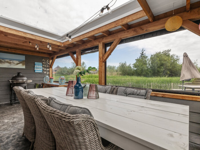 Vakantiewoning in Oudesluis (Noord-Holland) voor 10 personen met 4 slaapkamers.