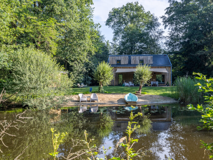 Vakantiewoning in Haarlo (Gelderland) voor 10 personen met 4 slaapkamers.