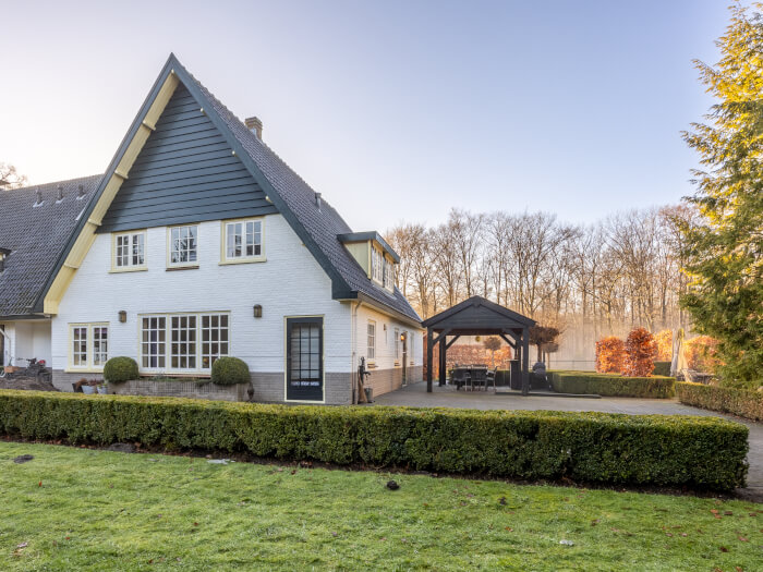 Vakantiewoning in Uddel (Gelderland) voor 15 personen met 5 slaapkamers.