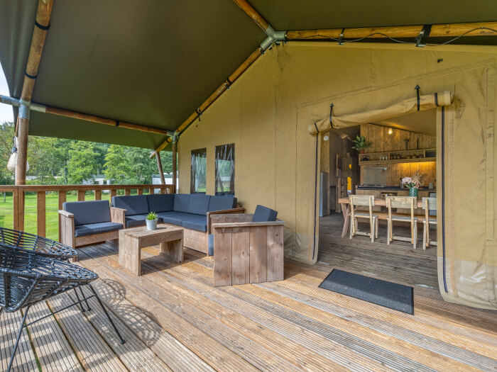 Vakantiewoning in Beltrum (Gelderland) voor 20 personen met 10 slaapkamers.