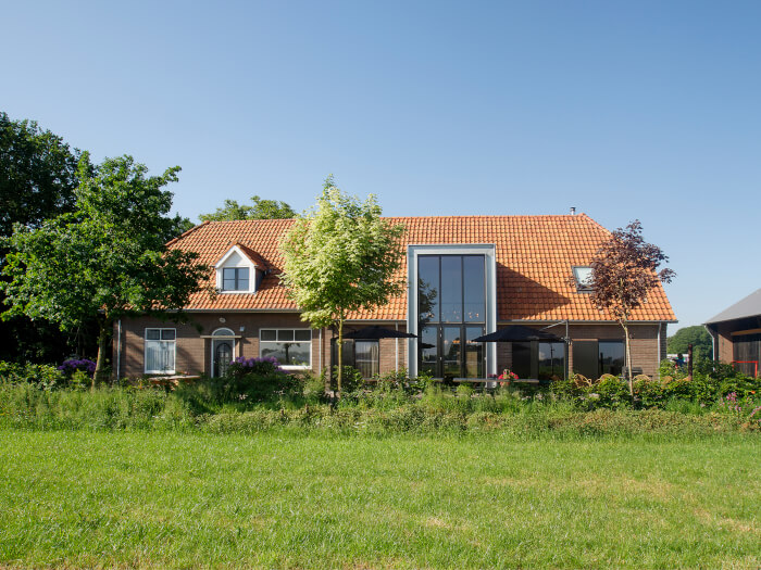 Vakantiewoning in Otterlo (Gelderland) voor 24 personen met 9 slaapkamers.