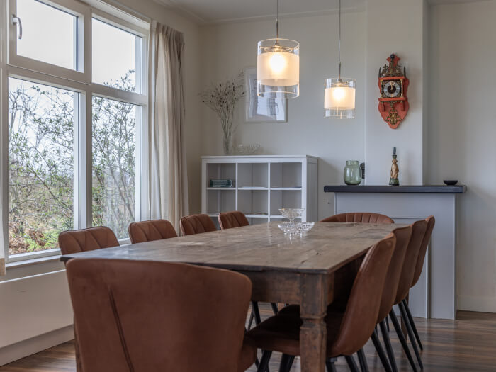 Vakantiewoning in Sloten (Friesland) voor 10 personen met 4 slaapkamers.