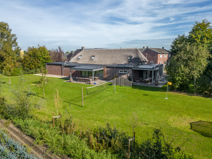 Vakantiewoning in Kronenberg (Limburg) voor 36 personen met 10 slaapkamers.