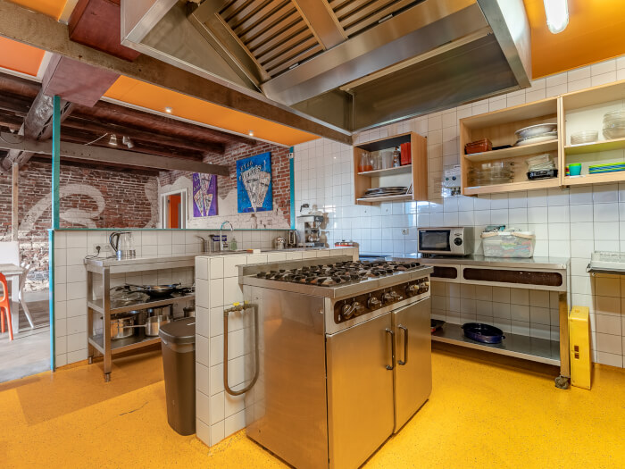 Vakantiewoning in Oldambt (Groningen) voor 30 personen met 10 slaapkamers.