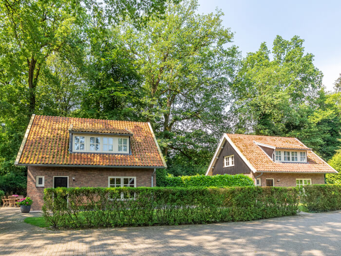 Vakantiewoning in Losser (Overijssel) voor 16 personen met 8 slaapkamers.