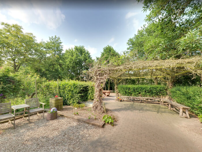 Vakantiewoning in Wijchen (Noord-Brabant) voor 25 personen met 7 slaapkamers.