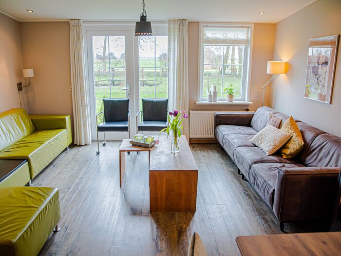 Vakantiewoning in Staphorst (Overijssel) voor 16 personen met 6 slaapkamers.