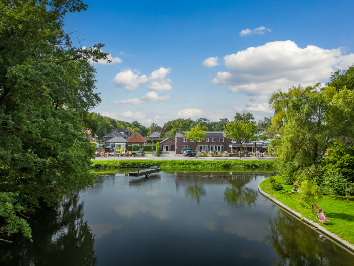 Vakantiewoning in Helenaveen (Limburg) voor 11 personen met 4 slaapkamers.