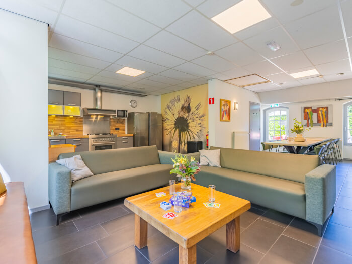 Vakantiewoning in Overloon (Noord-Brabant) voor 35 personen met 12 slaapkamers.