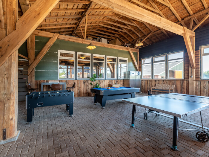 Vakantiewoning in Ommen (Overijssel) voor 36 personen met 16 slaapkamers.
