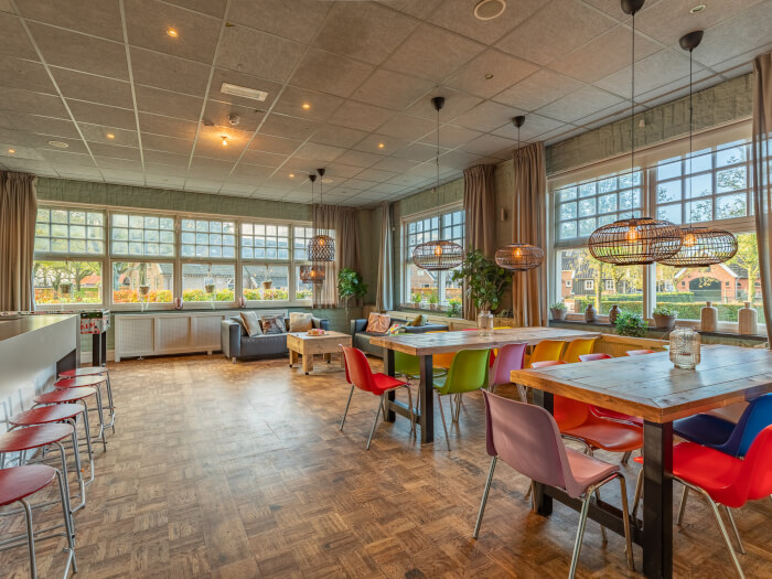Vakantiewoning in Dwingeloo (Drenthe) voor 20 personen met 8 slaapkamers.