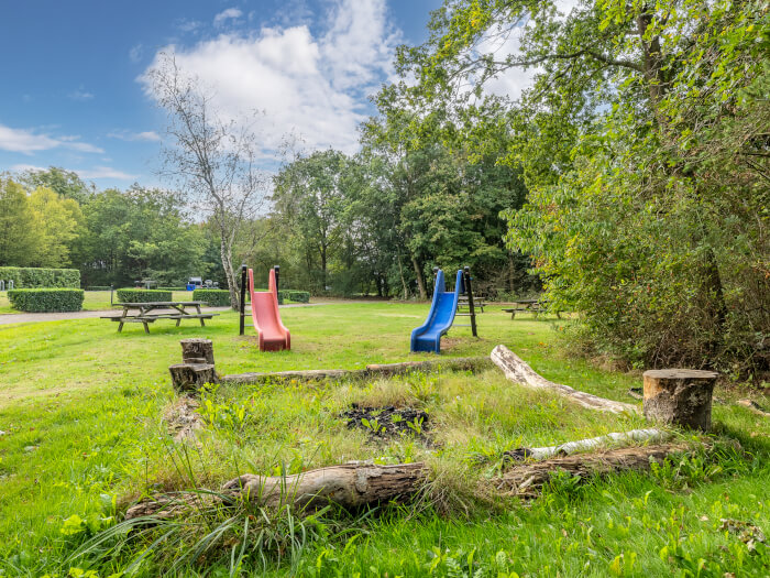 Vakantiewoning in Loon op Zand (Noord-Brabant) voor 20 personen met 8 slaapkamers.