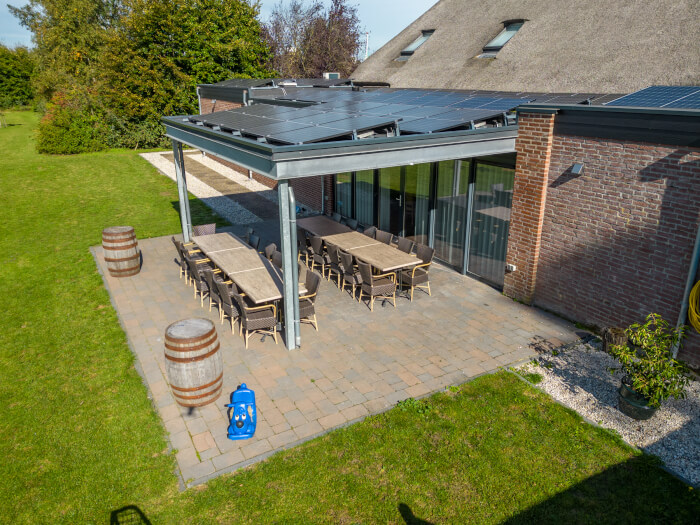 Vakantiewoning in Kronenberg (Limburg) voor 16 personen met 7 slaapkamers.