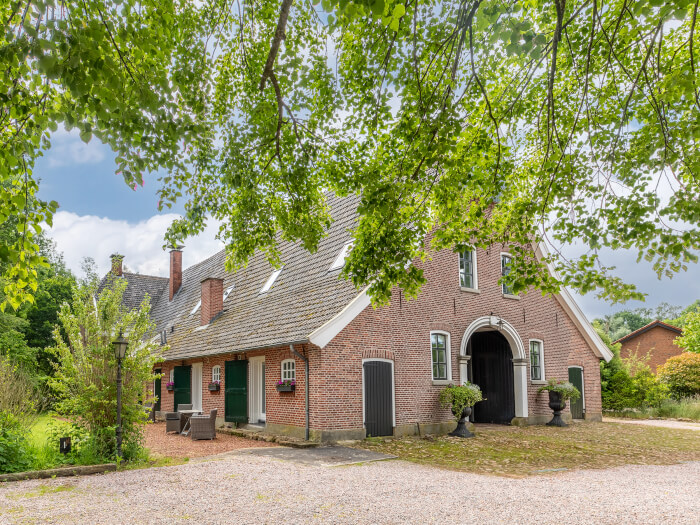 Vakantiewoning in Mander (Overijssel) voor 16 personen met 6 slaapkamers.