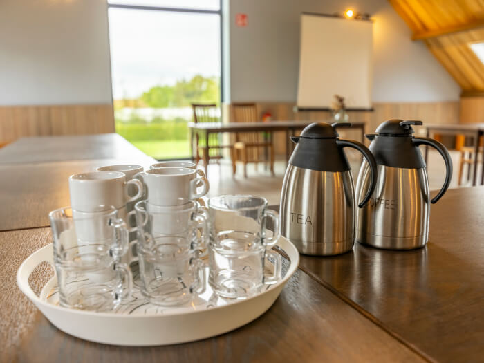 Vakantiewoning in Neerkant (Noord-Brabant) voor 42 personen met 17 slaapkamers.