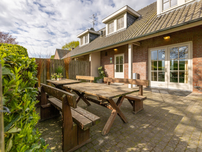 Vakantiewoning in Hooge Mierde (Noord-Brabant) voor 12 personen met 5 slaapkamers.