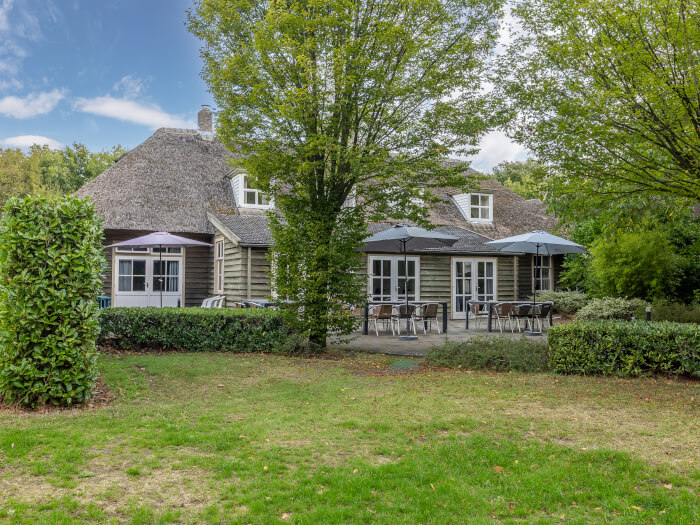 Vakantiewoning in Loon op Zand (Noord-Brabant) voor 20 personen met 8 slaapkamers.