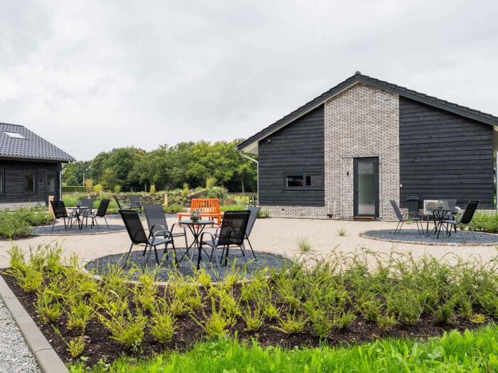 Vakantiewoning in Lieren (Gelderland) voor 36 personen met 10 slaapkamers.